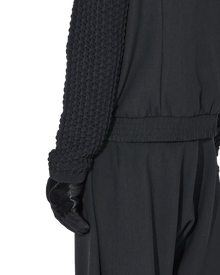 J.L-A.L Uvas Gilet Black