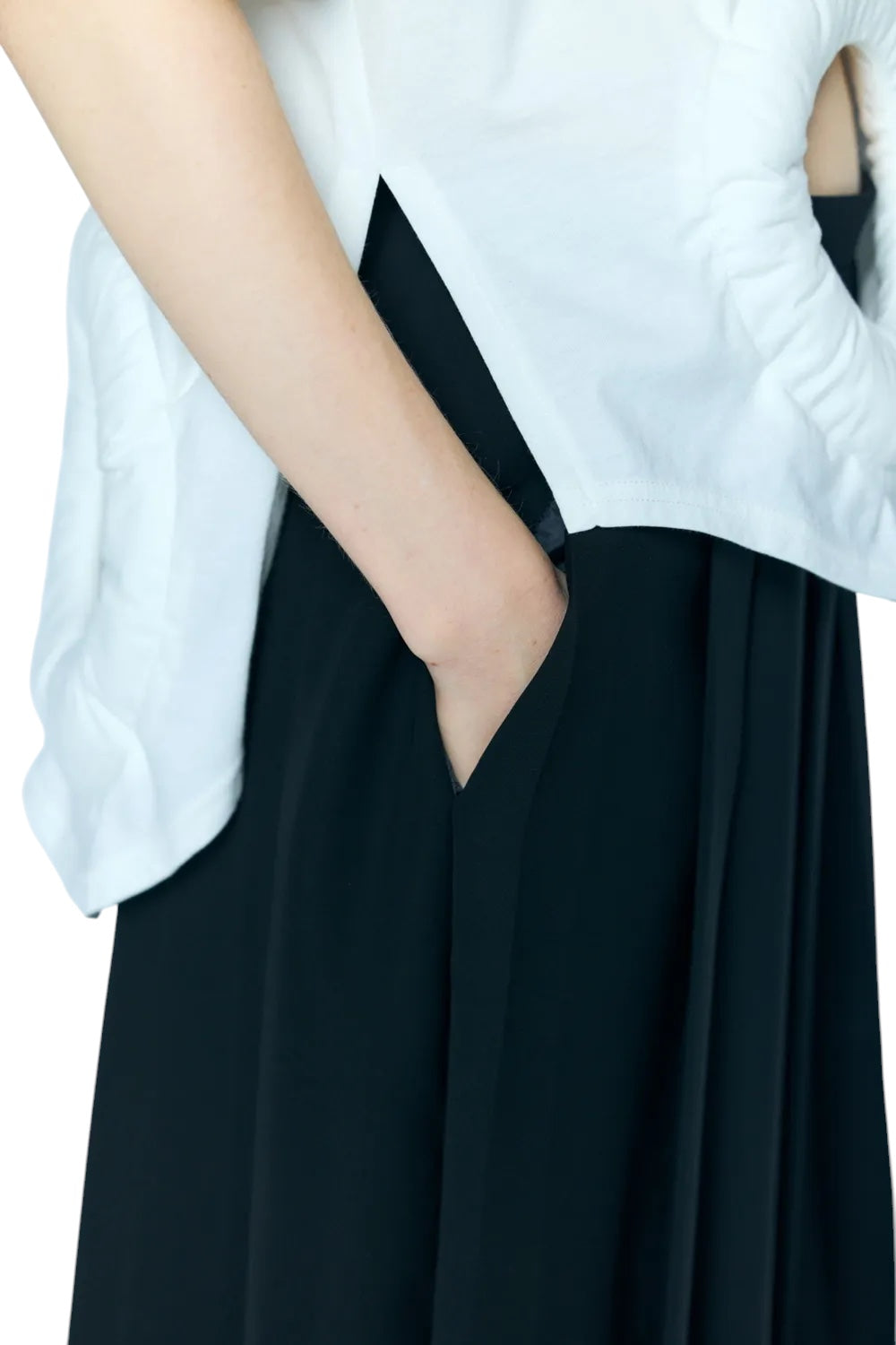 Enfold Tone Hole Skirt Black