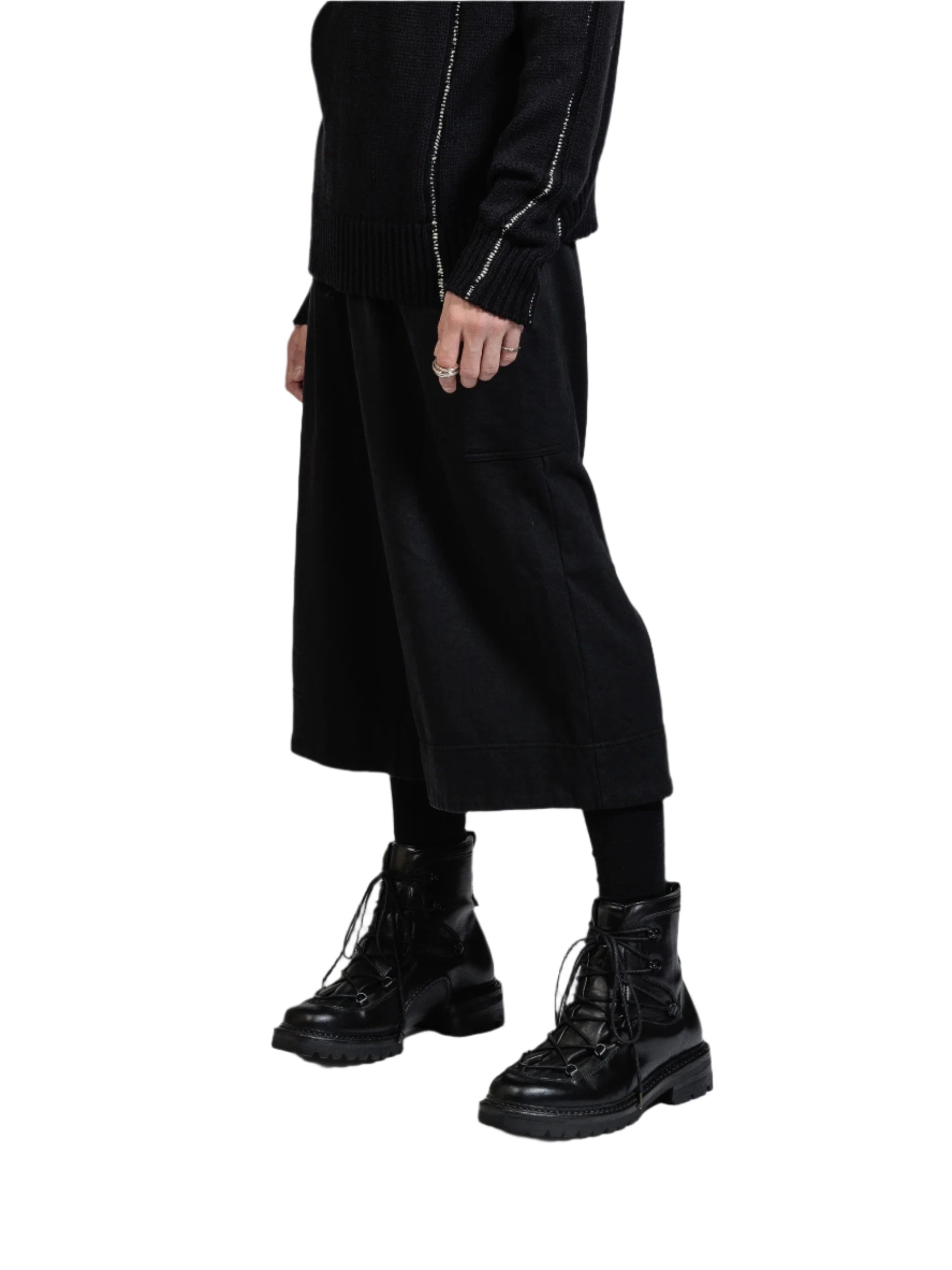 The Viridi-Anne Sweat Cropped Wide Pants Black