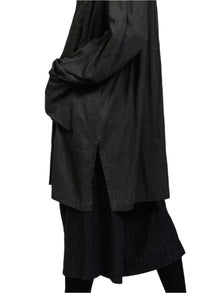 The Viridi-Anne Pigment Printed Viyella Coat Charcoal