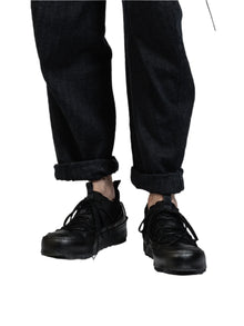The Viridi-Anne Double Lace-up Shark Sneakers Black