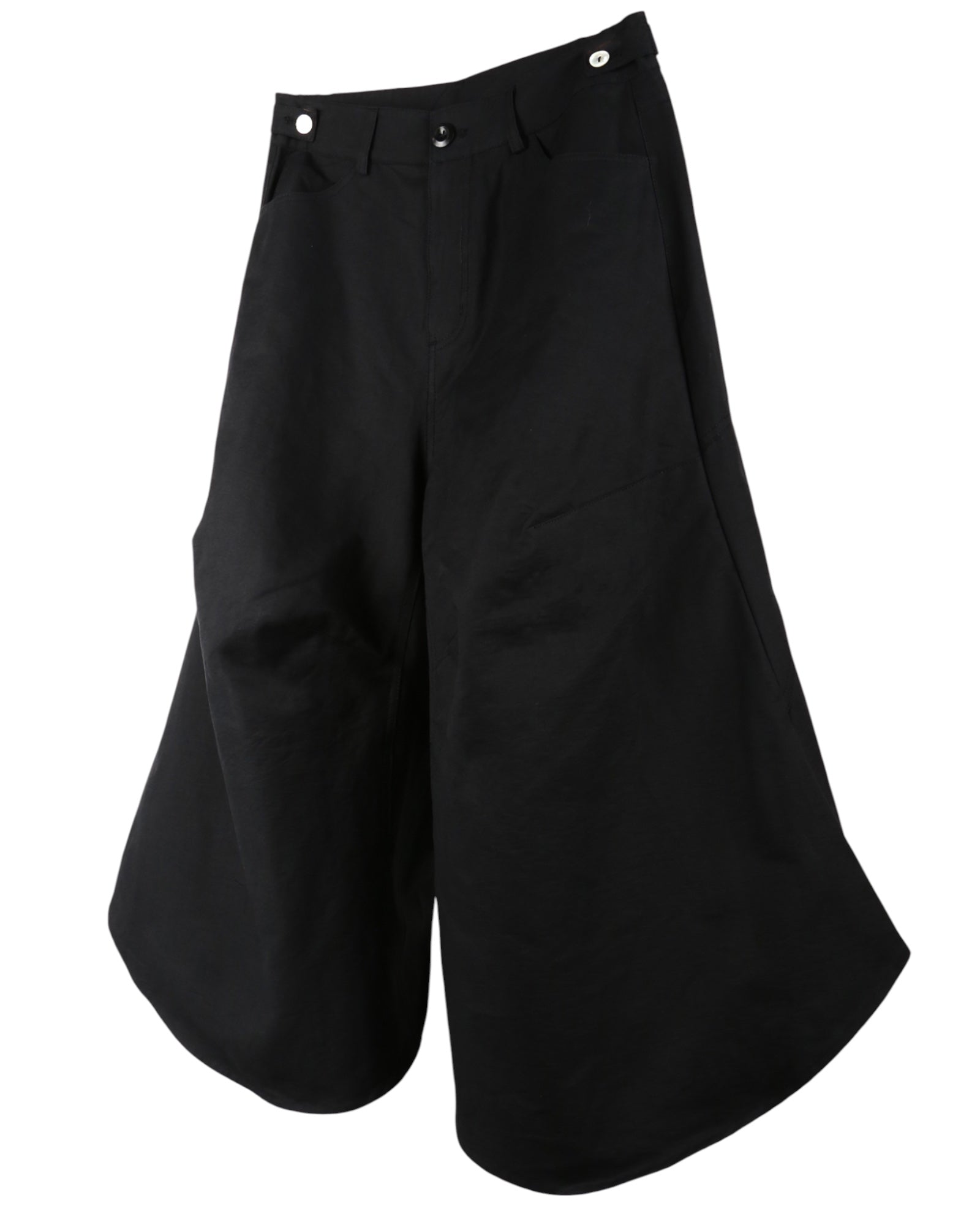 ænrmòus Over Knee Shorts Black