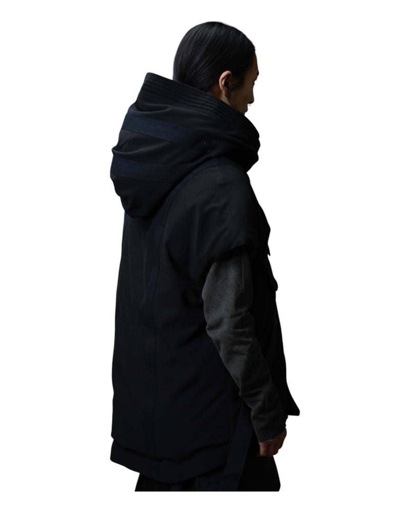 Devoa Down Vest Black