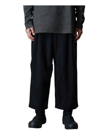 Devoa Cropped Pants Black